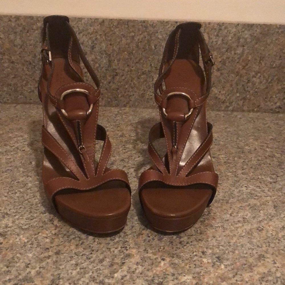 Gucci platform sandals